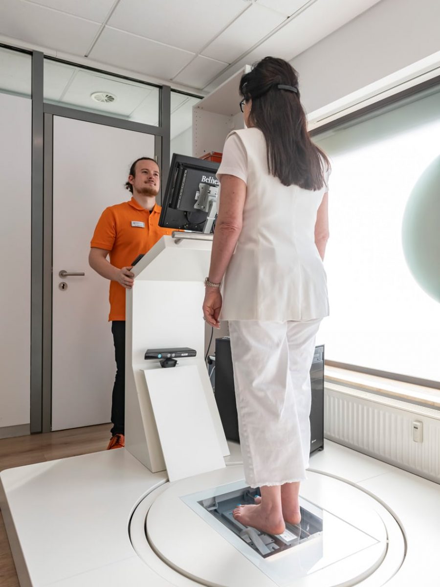 Moderne Vermessung von Fuß und Bein mit digitaler Technik